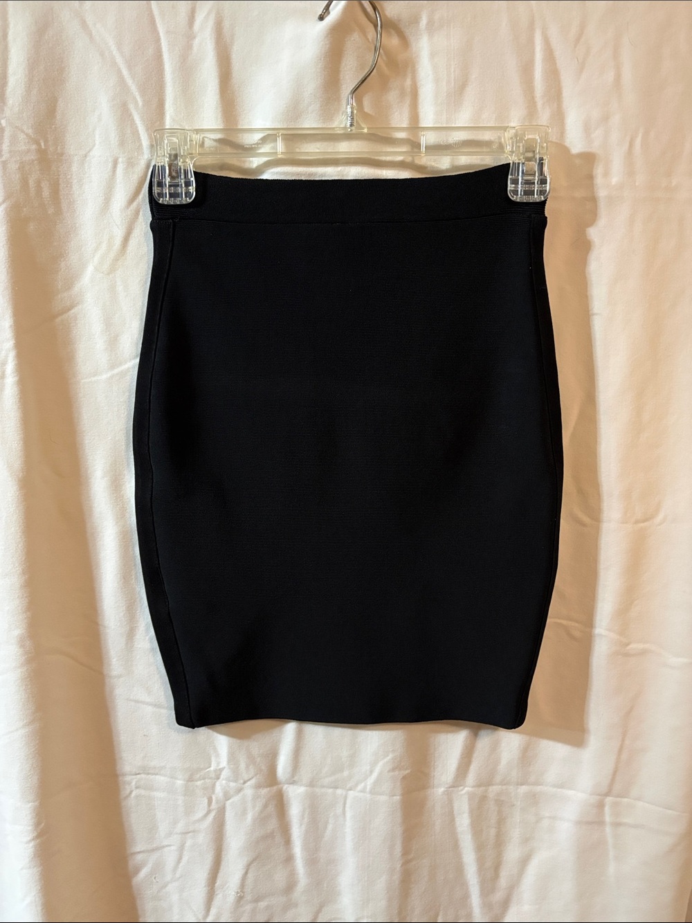 Marciano Women’s Black Solid Knit Mini Skirt - Pull On Spandex S